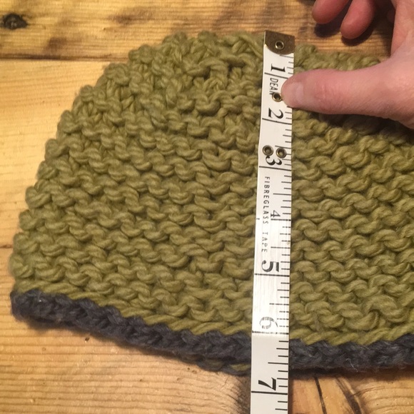 Toddler soft hand knit hat - Picture 4 of 4